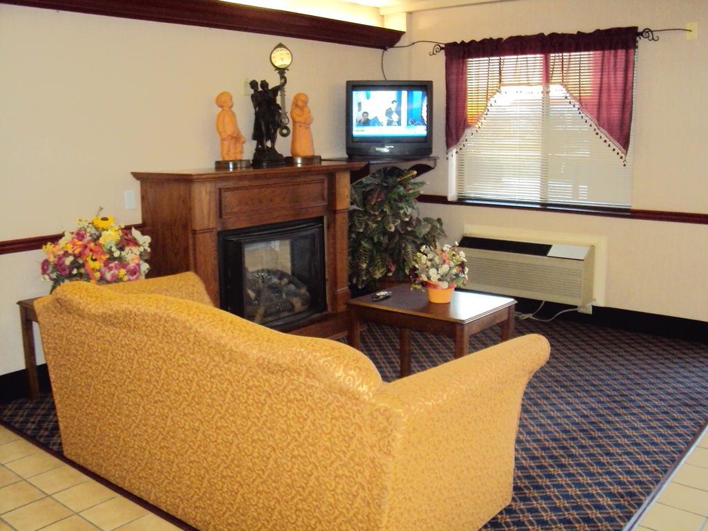Country Hearth Inn - Bowling Green Exteriör bild